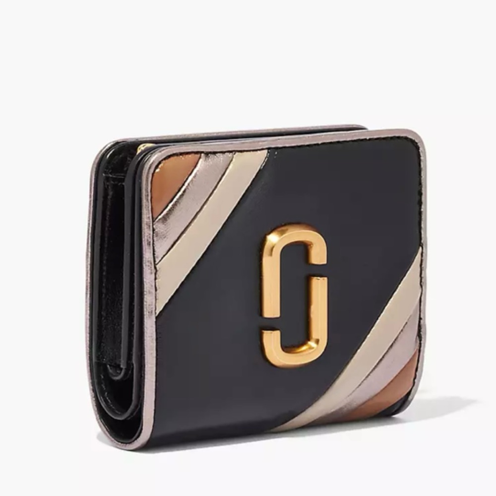 🔥🔥 Brand New 🔥🔥 The Glam Shot Colorblock Mini Compact Wallet